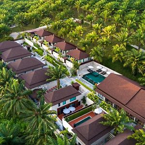 De Malee Pool Villas
